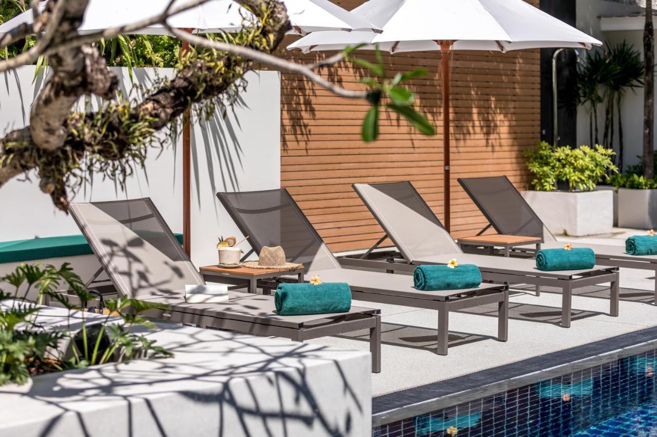 Outrigger Surin Beach Resort - Sha Extra Plus Eksteriør bilde Pool at the hotel