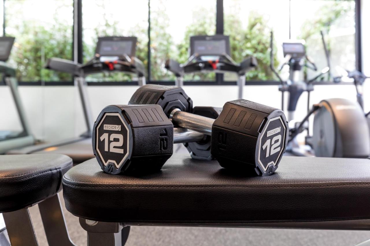 Outrigger Surin Beach Resort - Sha Extra Plus Eksteriør bilde 12 kg (26 lb) dumbbell
